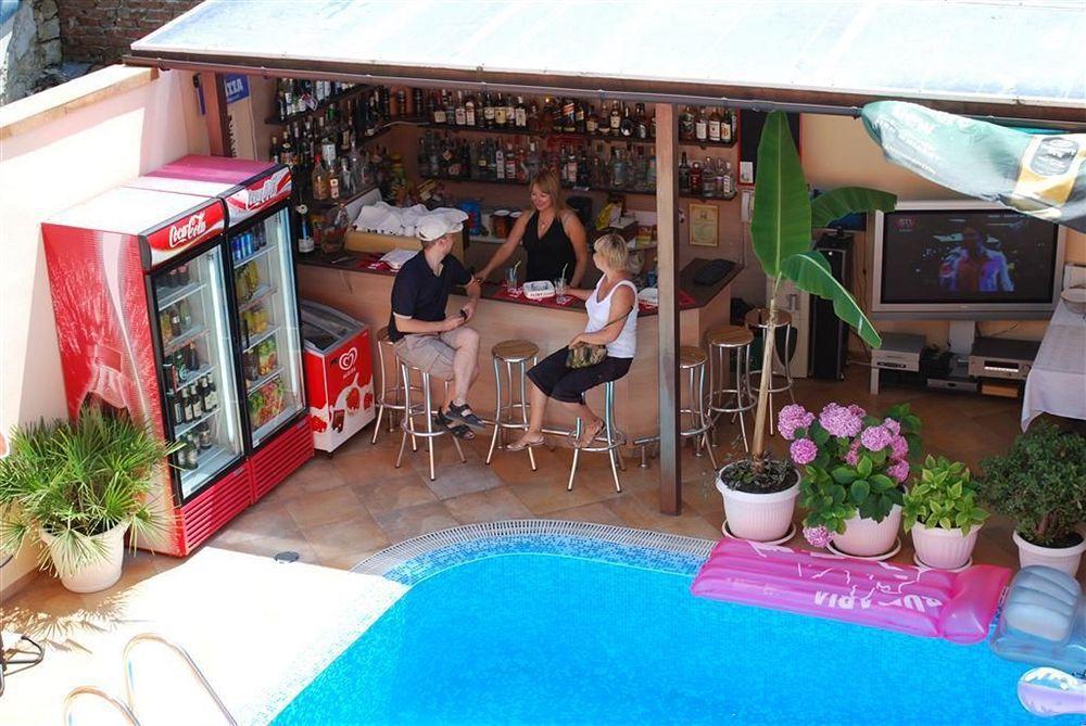 Italia Hotel Nessebar Extérieur photo