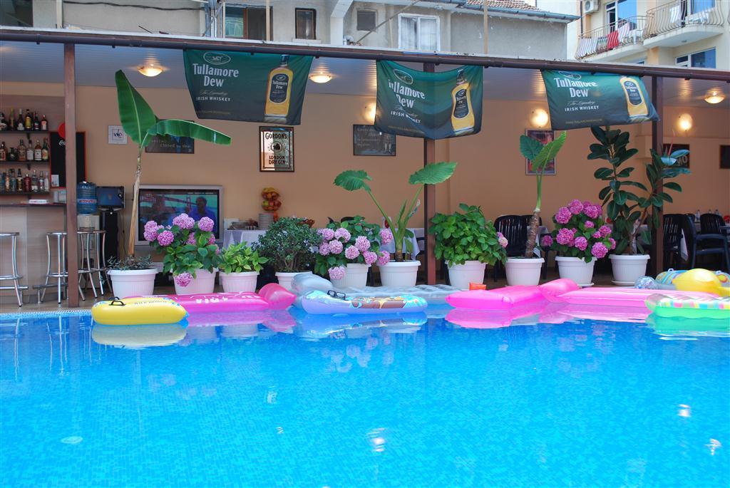 Italia Hotel Nessebar Extérieur photo