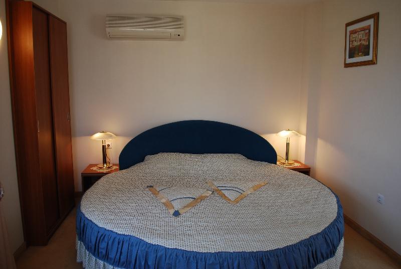Italia Hotel Nessebar Extérieur photo