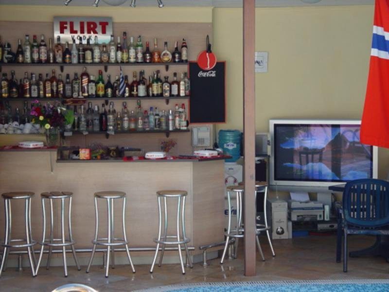 Italia Hotel Nessebar Extérieur photo