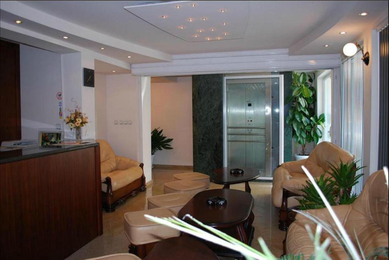 Italia Hotel Nessebar Extérieur photo